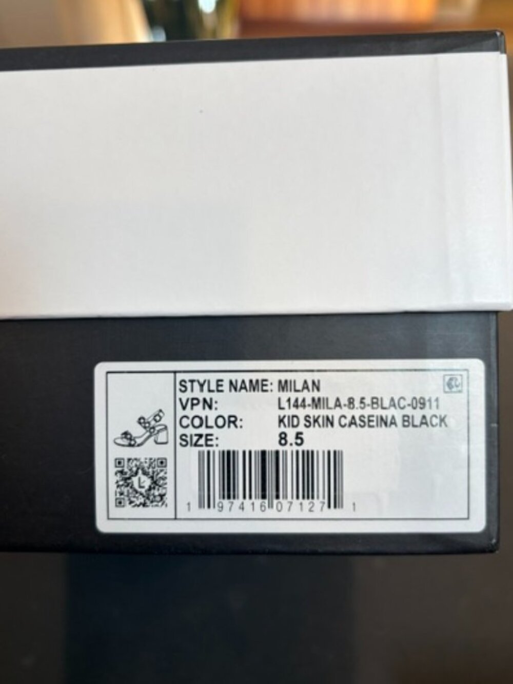 NWT/NIB Larroude Milan Sandal in Black Leather Size 8.5 - Picture 6 of 13
